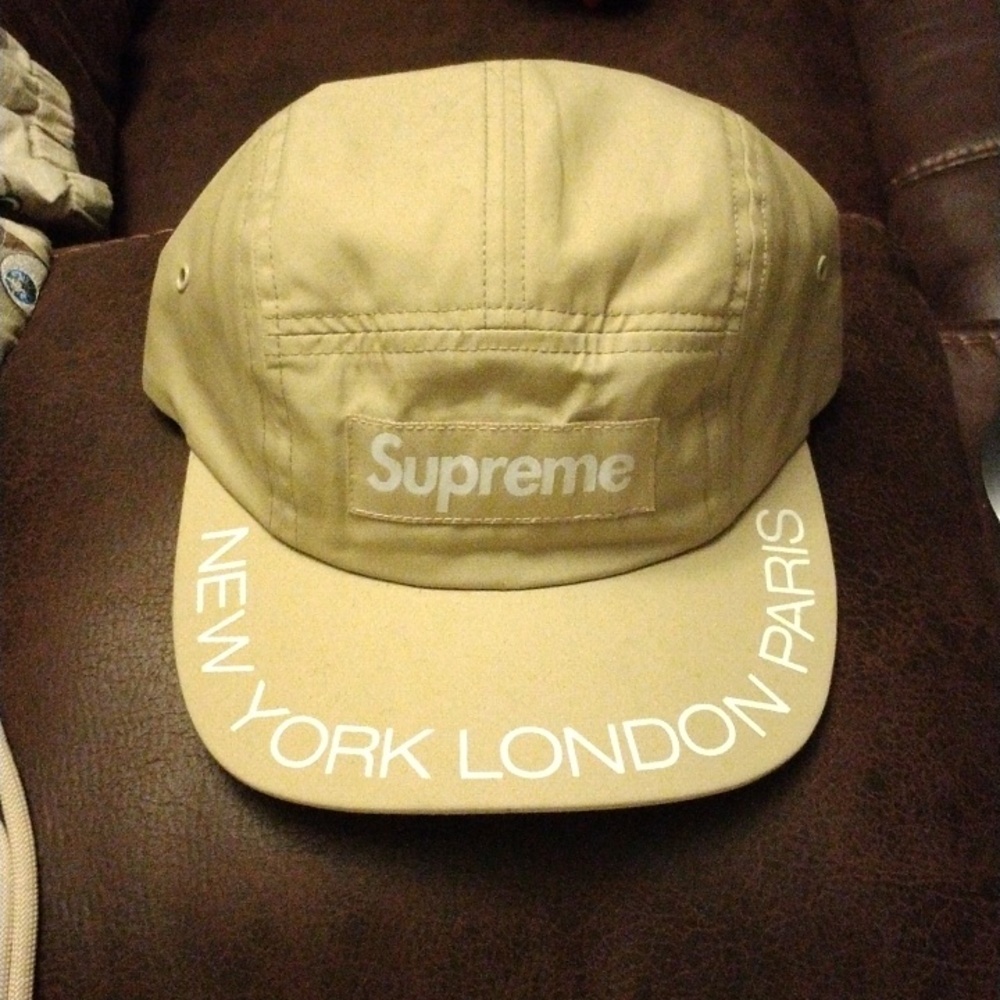 Supreme Hat